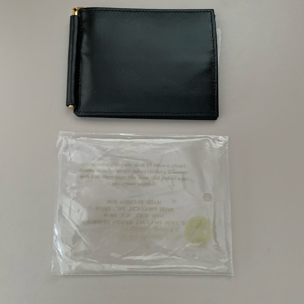 NIP leather wallet with money clip